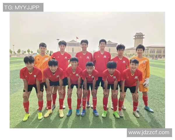 赛后分析：成都足球队与武汉足球队的团队协作表现及其影响因素探讨